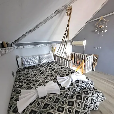 Penthouse Perla, Vasiliko * Zarewo