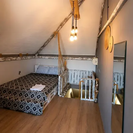 Apartment Penthouse Perla, Vasiliko