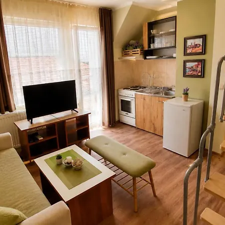 Penthouse Perla, Vasiliko דירה צרבו